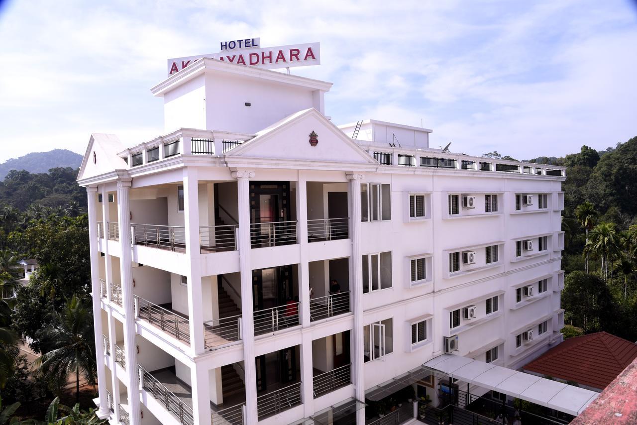 Hotel Akshayadhara Subrahmanya 外观 照片
